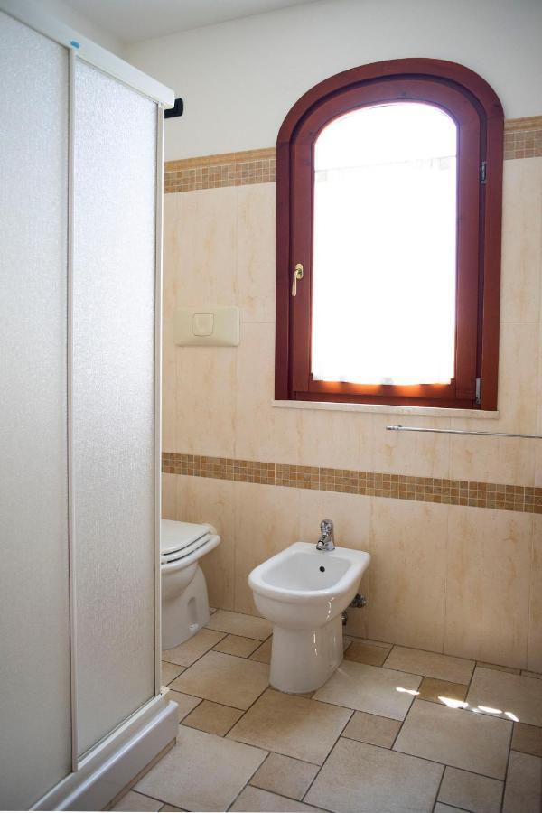Hotel Il Fenicottero Quartu SantʼElena Exteriér fotografie