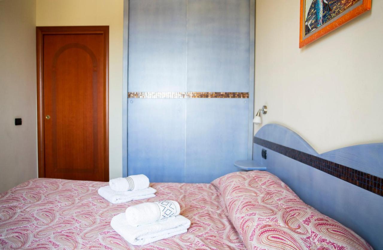 Hotel Il Fenicottero Quartu SantʼElena Exteriér fotografie